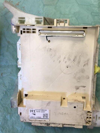 2011-2014 Toyota Sienna junction block 82730-08090 - Swan Auto