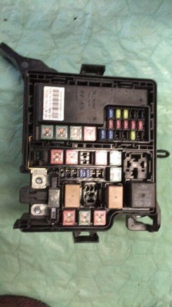 2014 Kia Soul fuse box 91950-B2050 - Swan Auto