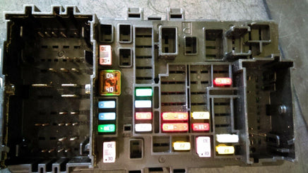 2016-2017 Chevy or Cadillac fuse junction box 23418064 - Swan Auto