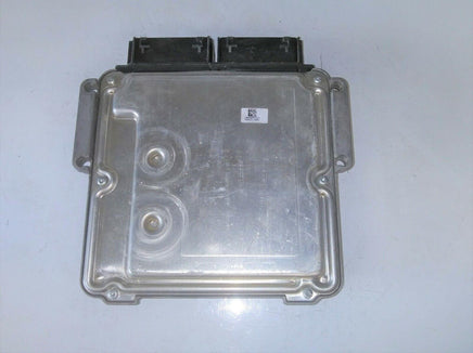 2016 Lincoln MKZ ecm ecu computer GP5A-12A650-NB - Swan Auto