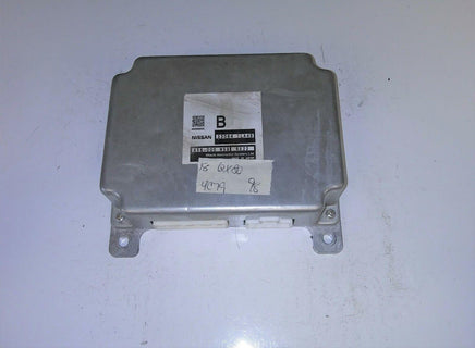 2018 Infiniti QX80 transfer case computer module 33084 1LA4B - Swan Auto