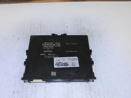 2020-2021 Toyota Tacoma keyless smart key module 89990-04040 - Swan Auto