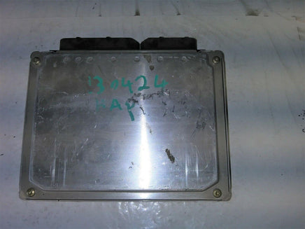 3B0 907 551 CR ecm ecu computer 2003 Volkswagen Passat - Swan Auto