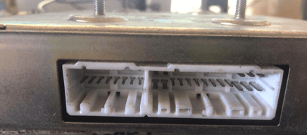 1995 Mitsubishi Mirage tcm transmission computer MD758517 - Swan Auto
