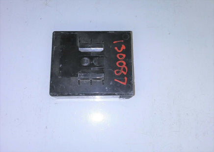 1994-1996 Toyota Camry cooling fan relay module 8860-06040 - Swan Auto