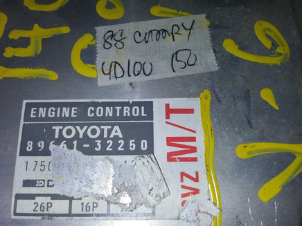 1988 Toyota Camry ecm ecu computer 89661-32250 - Swan Auto