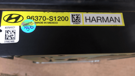 96370-S1200 Hyundai Santa Fe 2019-2020 Amplifier control computer **TESTED** - Swan Auto